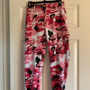 Trendy pink camo pants!